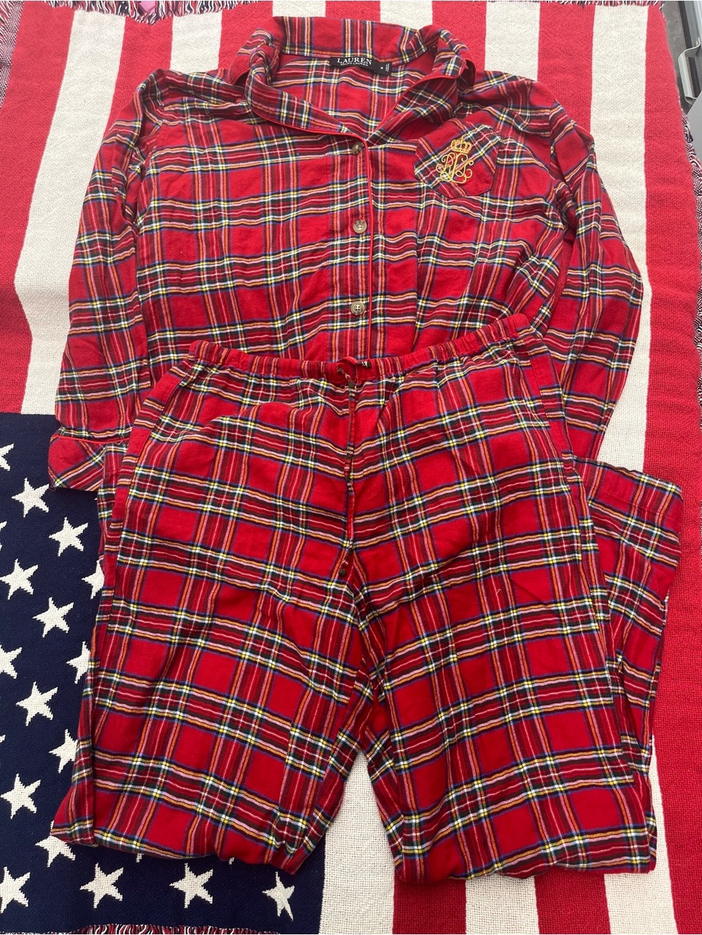 Ralph Lauren Red Plaid Cotton Pajama Set with Gold Crest Embroidery Women Size M